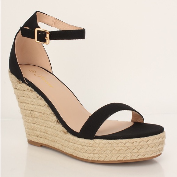 5⭐️ BLACK OPEN TOE ESPADRILLE WEDGES - Shoe - Picture 3 of 4